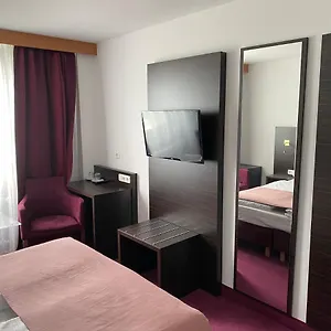 3* Отель Montree